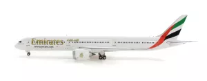 Emirates model Boeing 787-100 